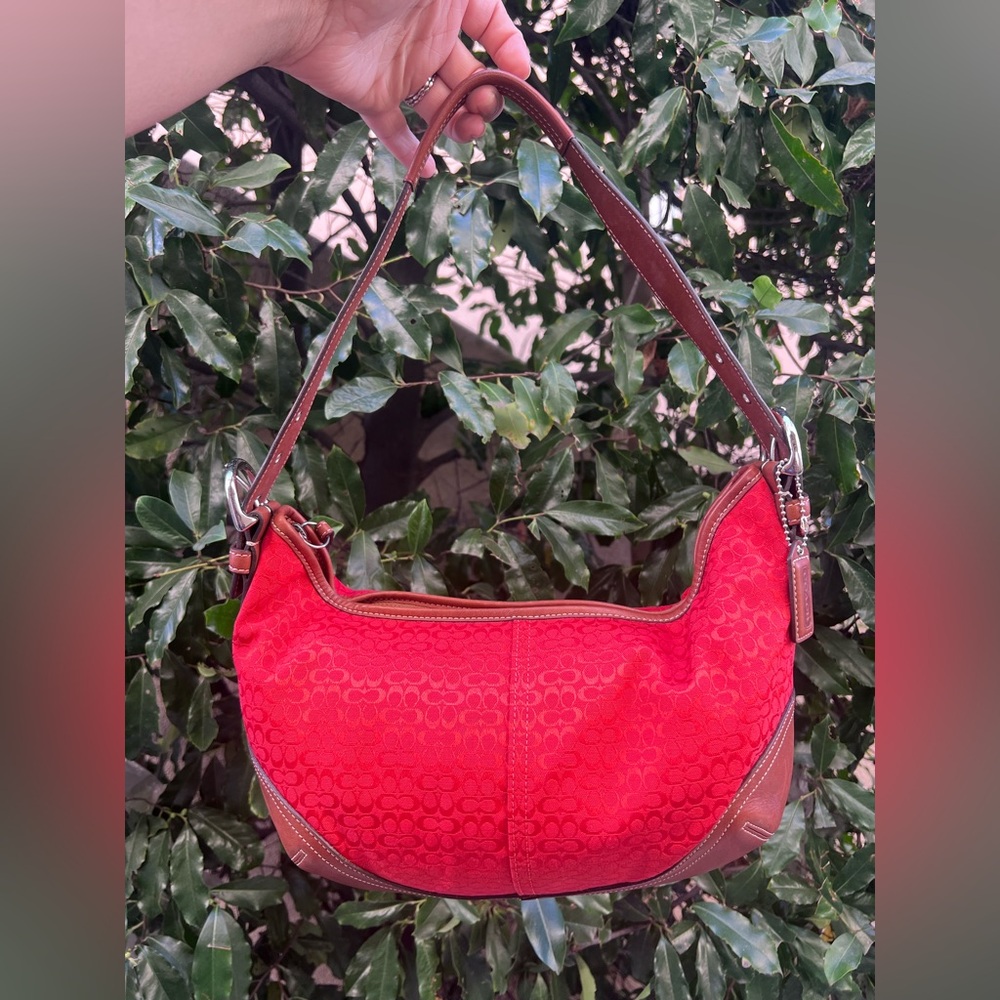 SOLD———-2003 Orange/Red Coach Soho mini/ micro C hobo EUC